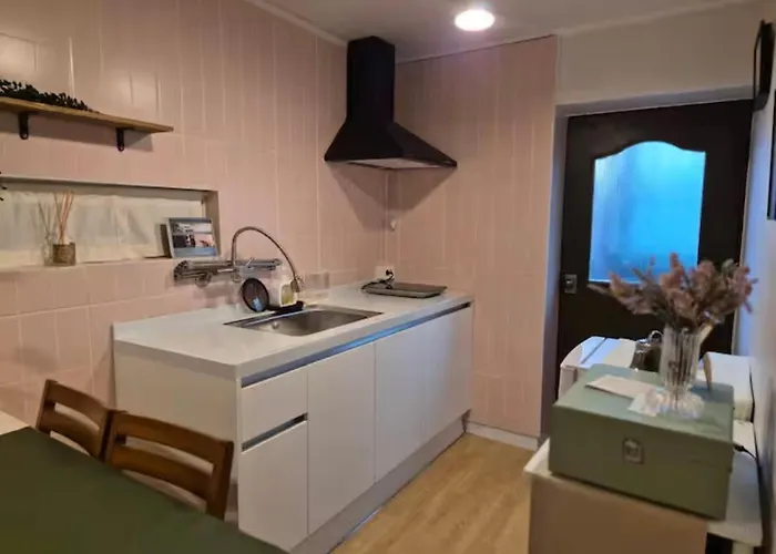 アパート Hongdae 2br House With Free Parking & Private Entrance ソウル特別市